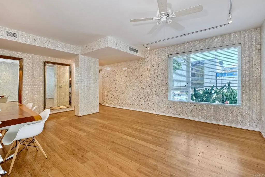 Photo #5: NDP2507723 Listing 