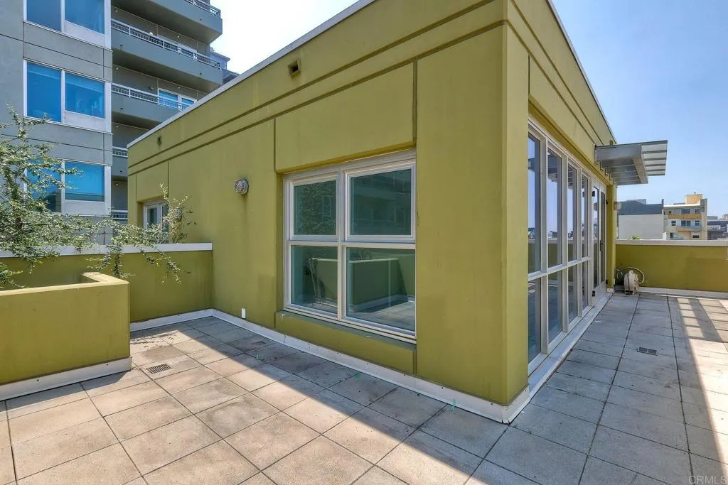 https://cdn.realtyfeed.com/cdn/127/306511443/73c0d2d5dd0ed1461f2fa0c3a1cef560.webp
