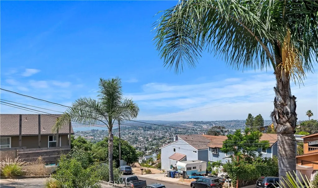 https://cdn.realtyfeed.com/cdn/127/306511466/7746527c4e50f37ca6fbce5896056836.webp