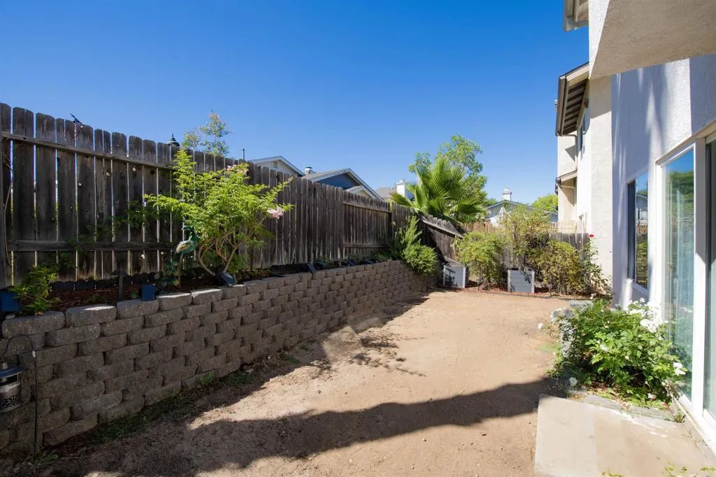https://cdn.realtyfeed.com/cdn/127/306511490/2447234b1db2000184a8b927d905782d.webp