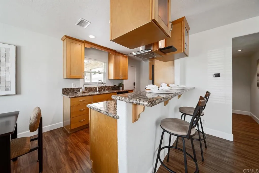Photo #6: NDP2507726 Listing 
