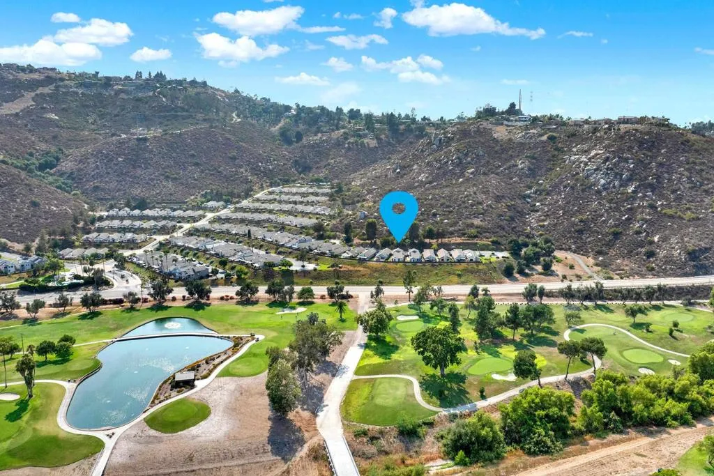 https://cdn.realtyfeed.com/cdn/127/306511635/5069fb0f3667571598984e1e2d6b98c1.webp