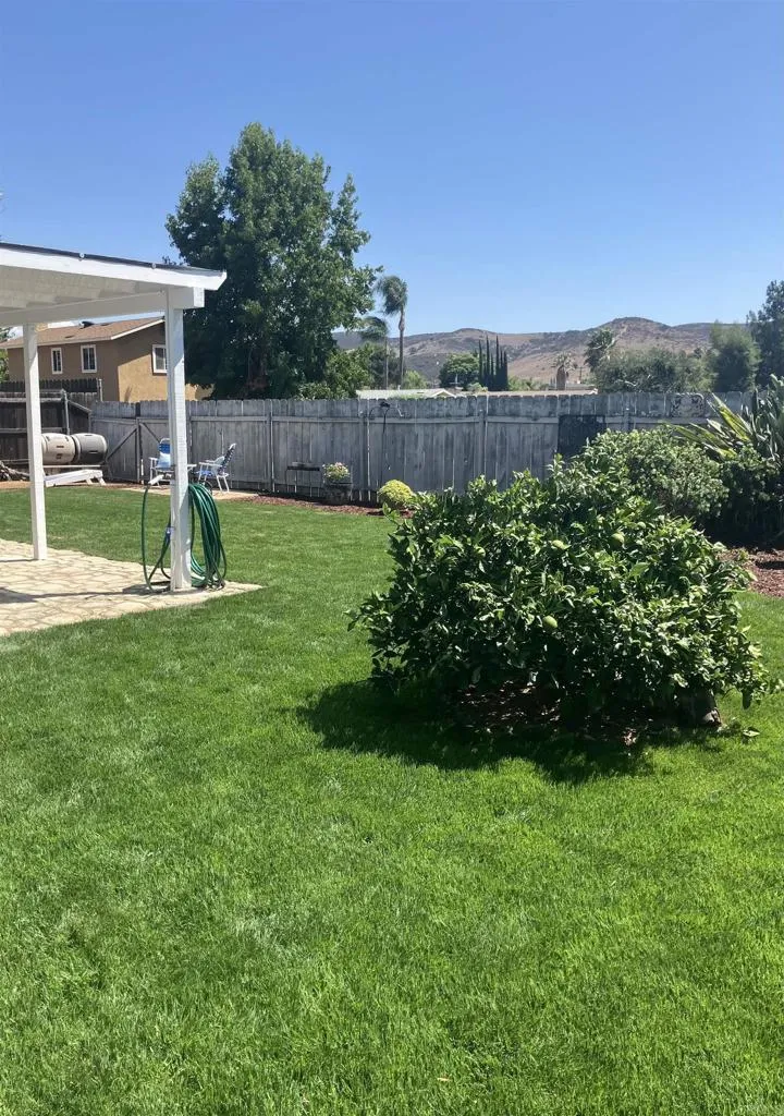 https://cdn.realtyfeed.com/cdn/127/306511654/321649ab3691d2d280e91b270766dd6b.webp