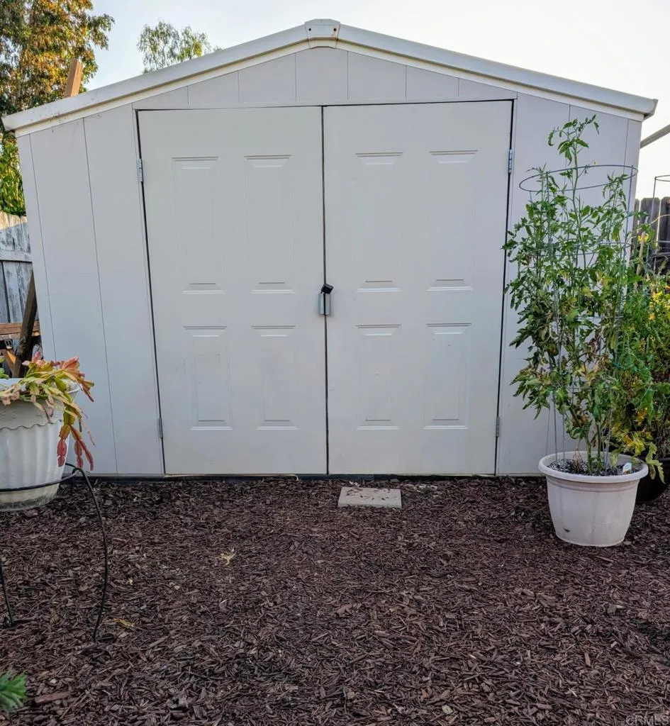 https://cdn.realtyfeed.com/cdn/127/306511654/6ff7934bd4567e2ca08d3c59a883017f.webp