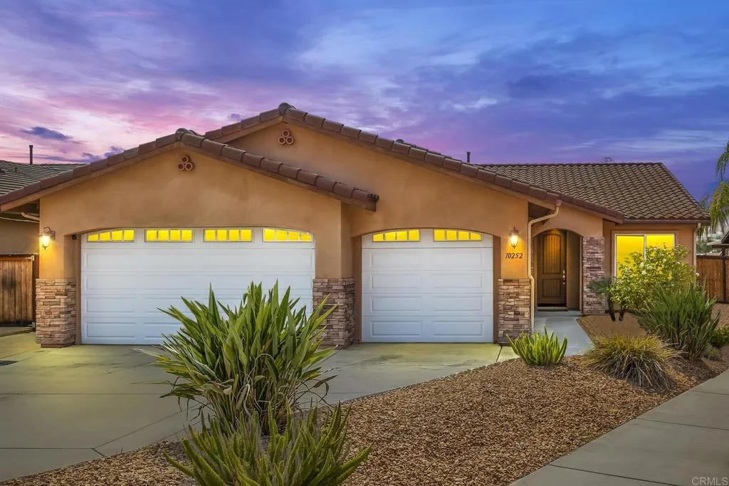 https://cdn.realtyfeed.com/cdn/127/306511685/55ba035f13f975cda78f58c17b6f87da.webp