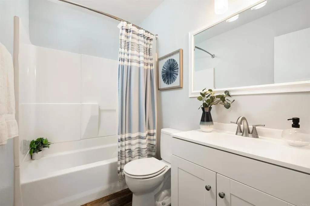 Photo #11: PTP2505961 Listing: Photo #11