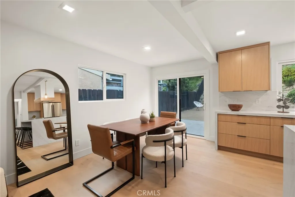 https://cdn.realtyfeed.com/cdn/127/306511845/2d11c0af8a62d2c5a5c380a14ff5d0cf.webp