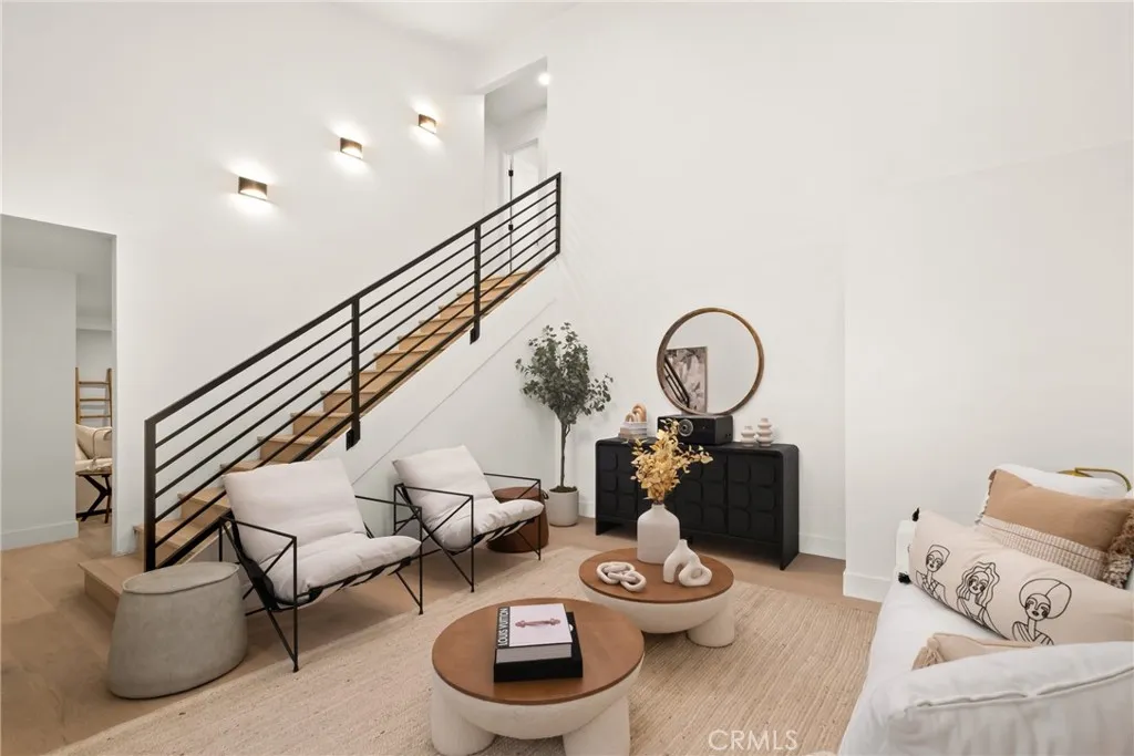 https://cdn.realtyfeed.com/cdn/127/306511845/98d35af8636c7edaf11792511d7b1612.webp