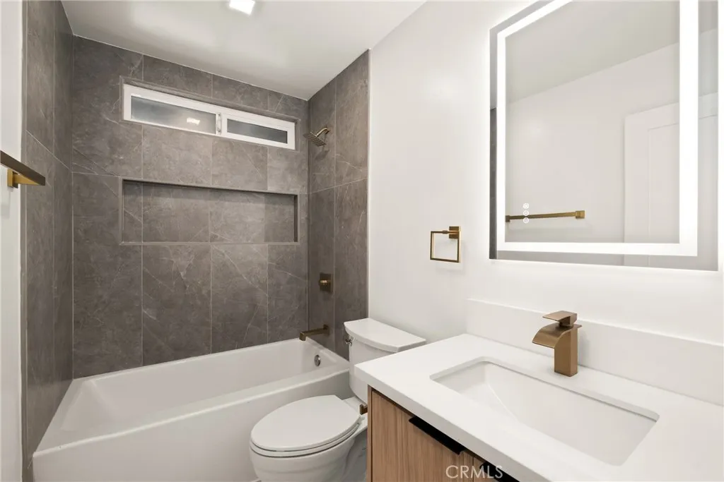 https://cdn.realtyfeed.com/cdn/127/306511845/de7f568fb443f80de9b116c0b956b399.webp