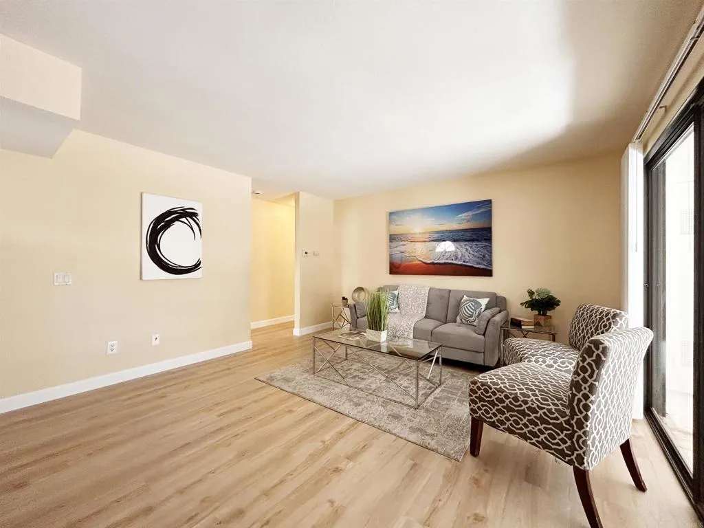 Photo #2: NDP2507735 Listing 