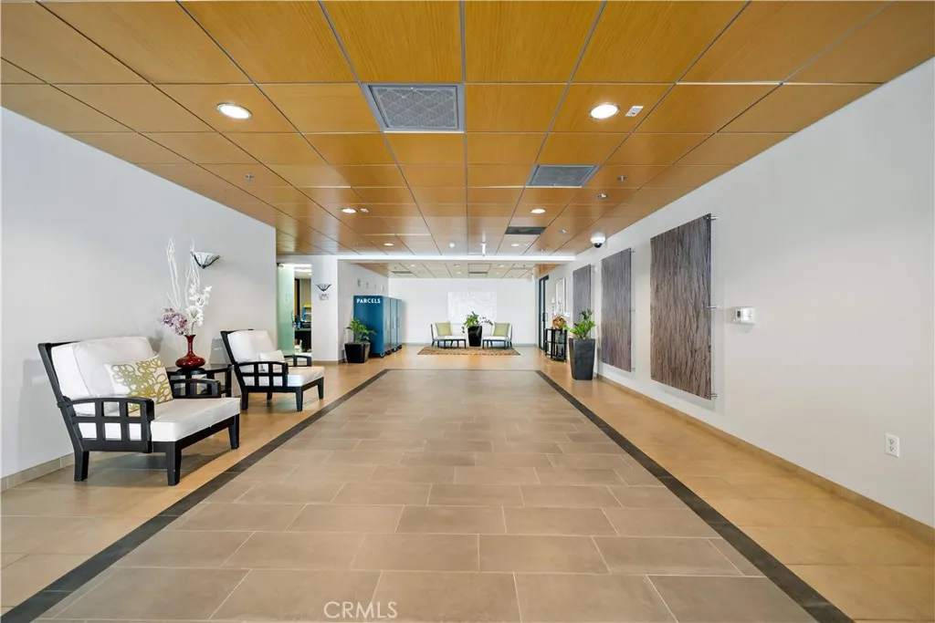 Photo #3: SW25176988 Listing 