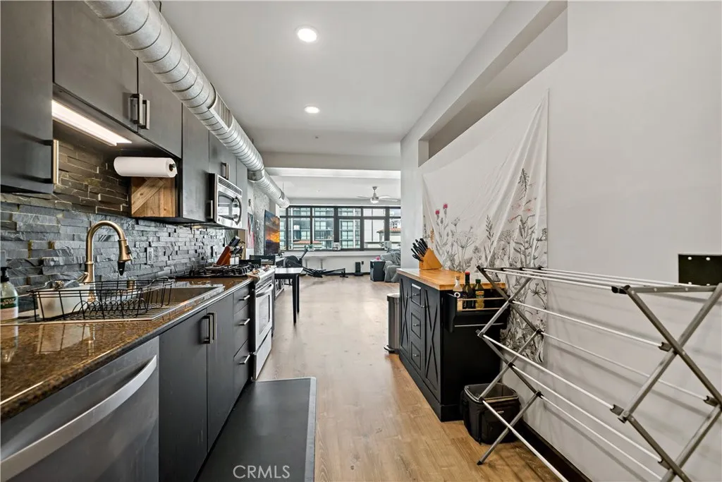 Photo #13: SW25176988 Listing: Photo #13