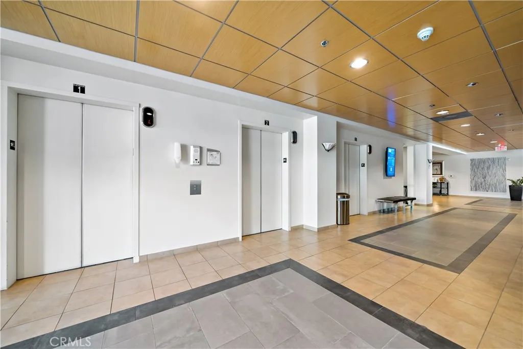 https://cdn.realtyfeed.com/cdn/127/306511993/825f118fe78d5345c6d726d23f1a9da1.webp