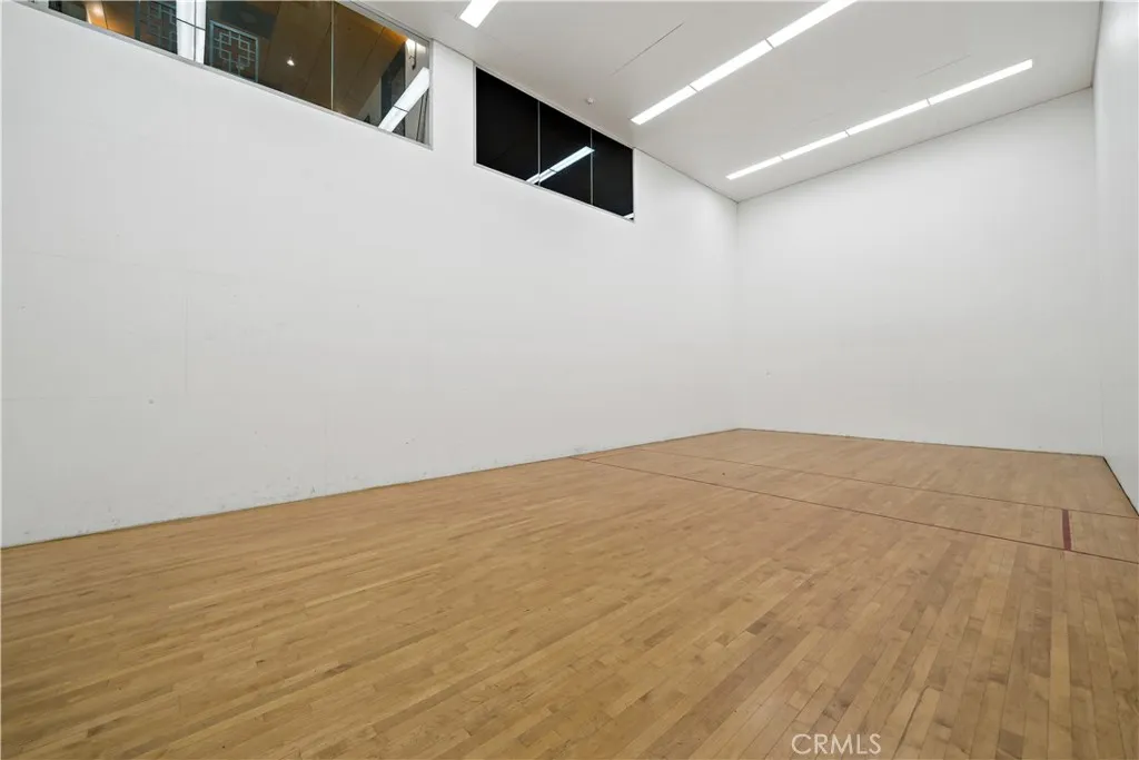 Photo #33: SW25176988 Listing: Photo #33