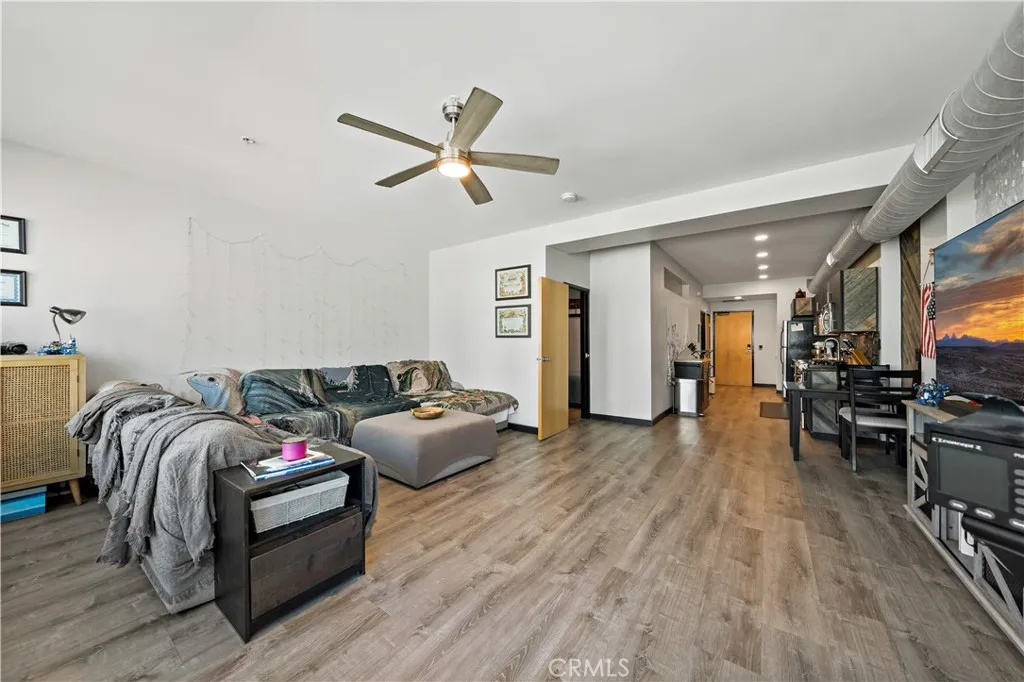 Photo #17: SW25176988 Listing: Photo #17