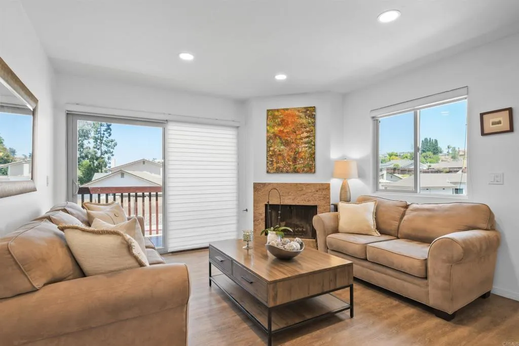 Photo #8: PTP2505973 Listing: Photo #8