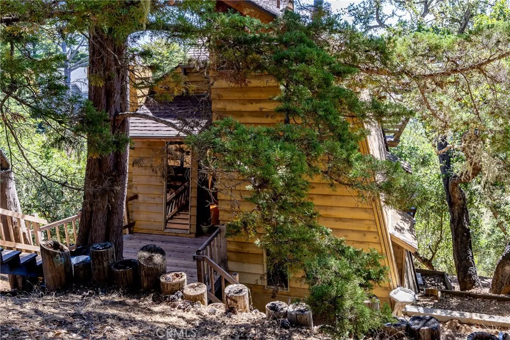 1420 Spencer Street, Cambria, CA 93428