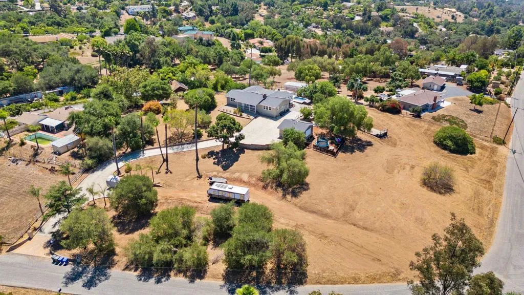 https://cdn.realtyfeed.com/cdn/127/306512147/34dae910b35de0b470cc83fc38eb7cc5.webp
