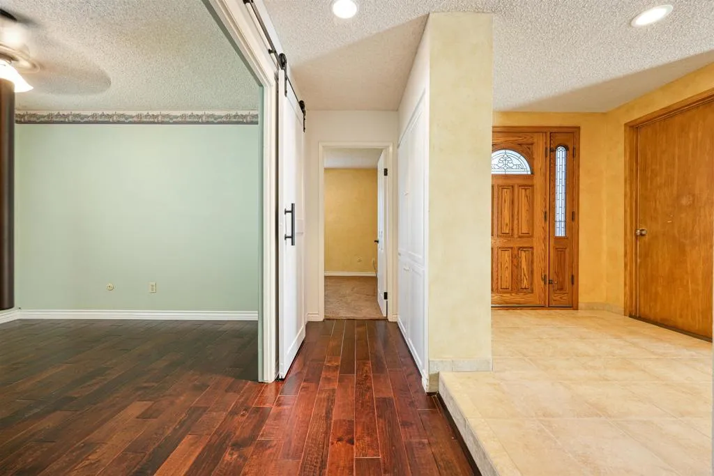 https://cdn.realtyfeed.com/cdn/127/306512187/60369866b9be0d22ff5841aa75d36036.webp