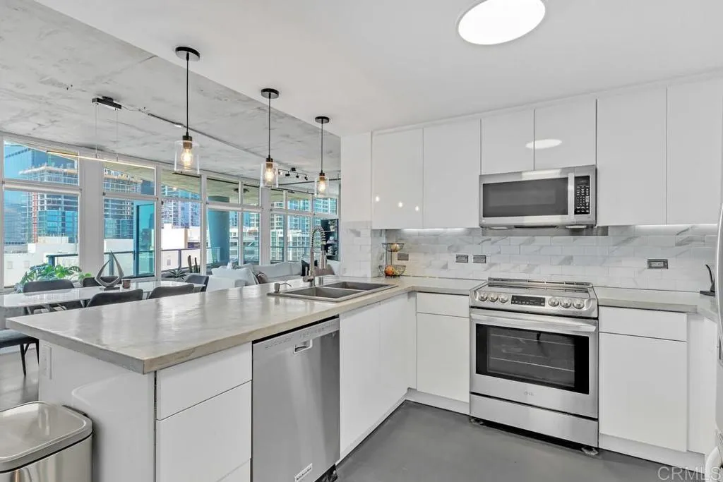 Photo #9: PTP2505980 Listing: Photo #9