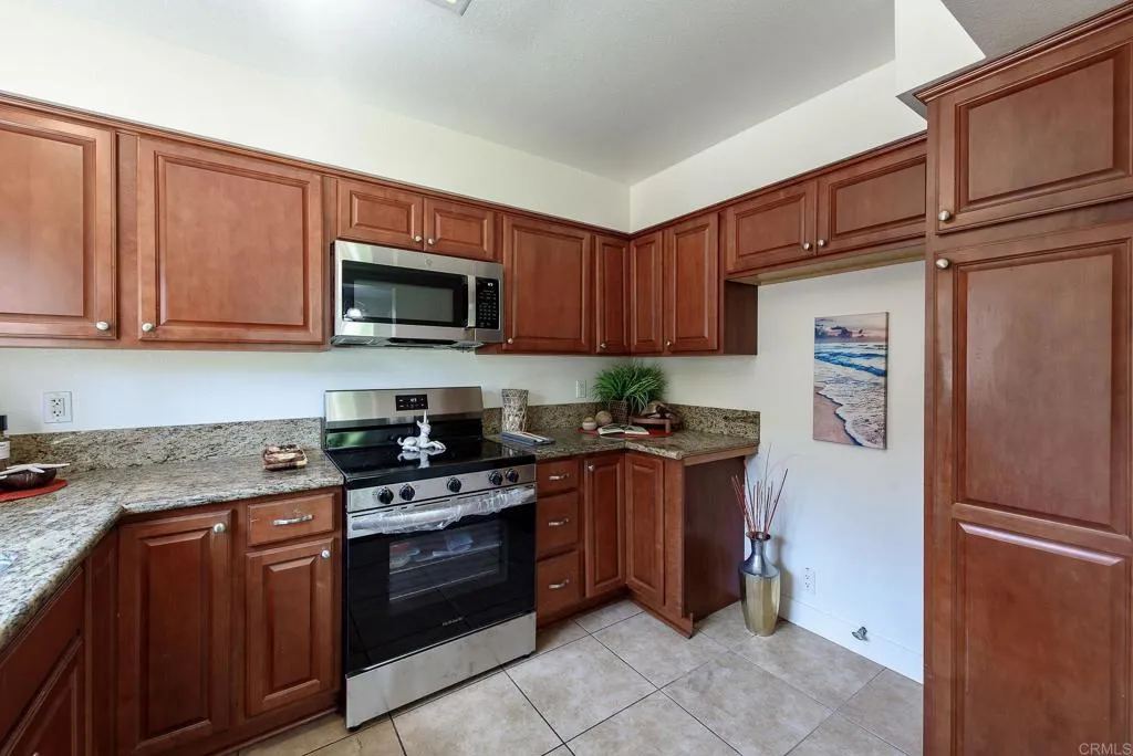 https://cdn.realtyfeed.com/cdn/127/306512447/875cd5062649131ddbe2e180a2a214b7.webp