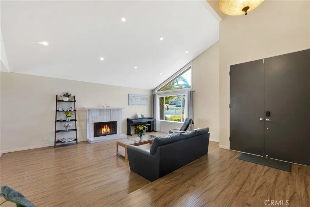 187 Silas Avenue, Newbury Park, CA 91320 - Photo 5 of 45, Newbury Park, CA