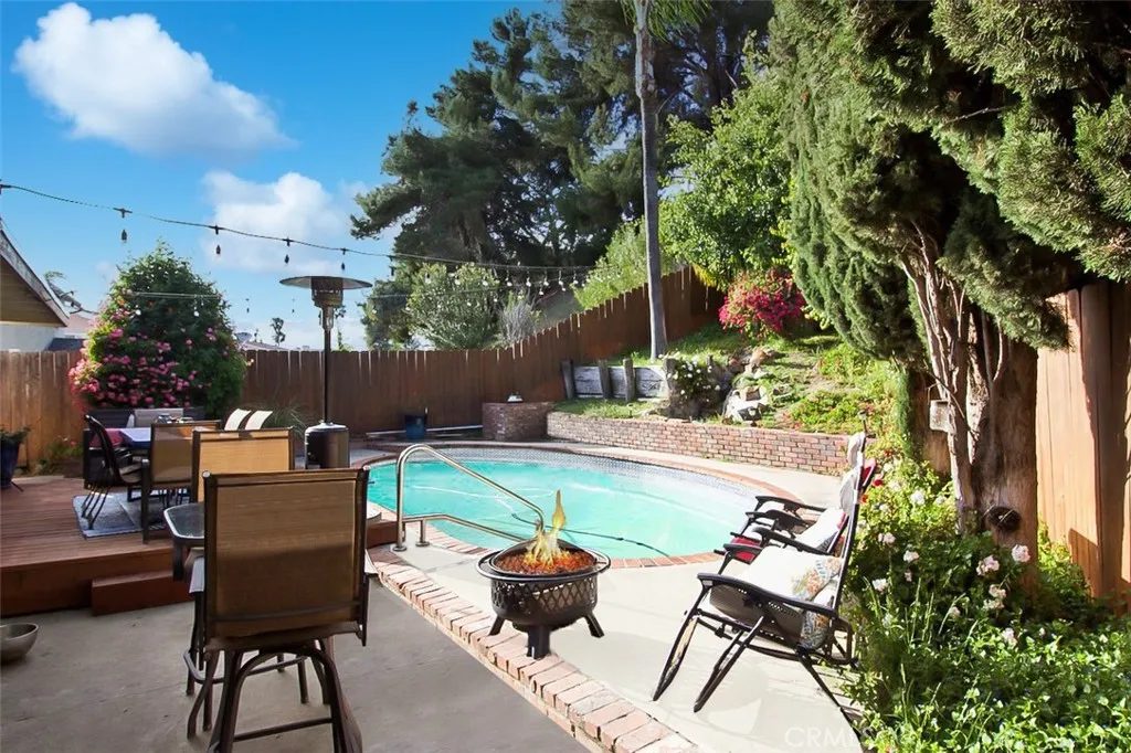 https://cdn.realtyfeed.com/cdn/127/306512553/bde4568e50937c9f8d2e0cae066dc78c.webp