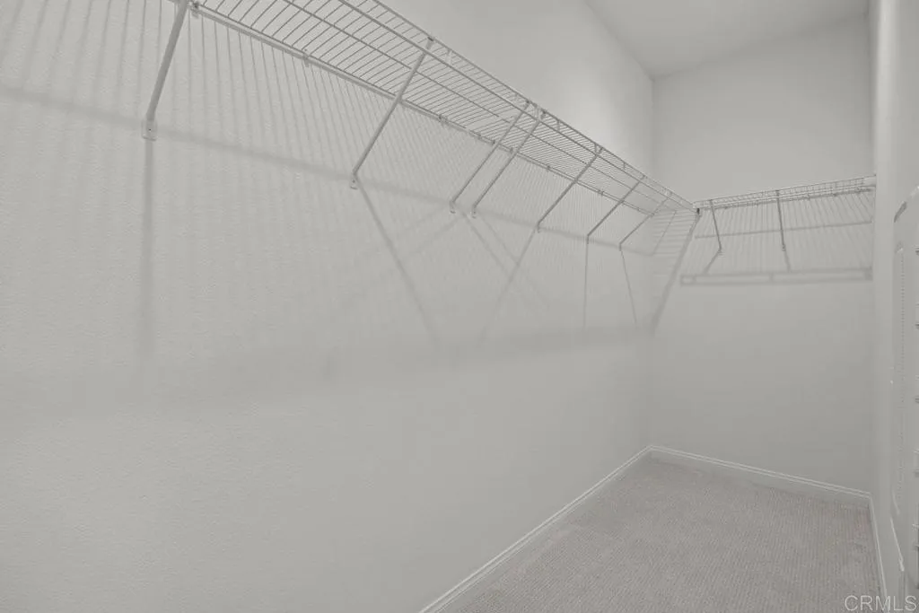 https://cdn.realtyfeed.com/cdn/127/306512613/da3495771086f071783060866d299991.webp