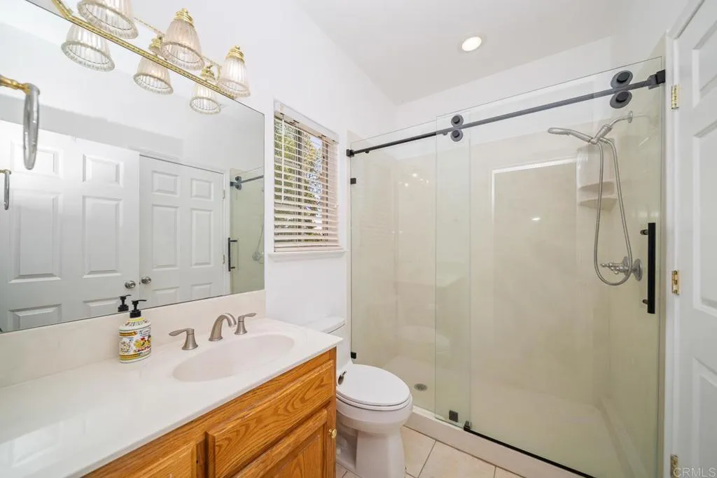 https://cdn.realtyfeed.com/cdn/127/306512651/1fad2bc6ef438a14e5988db05e5be2f2.webp