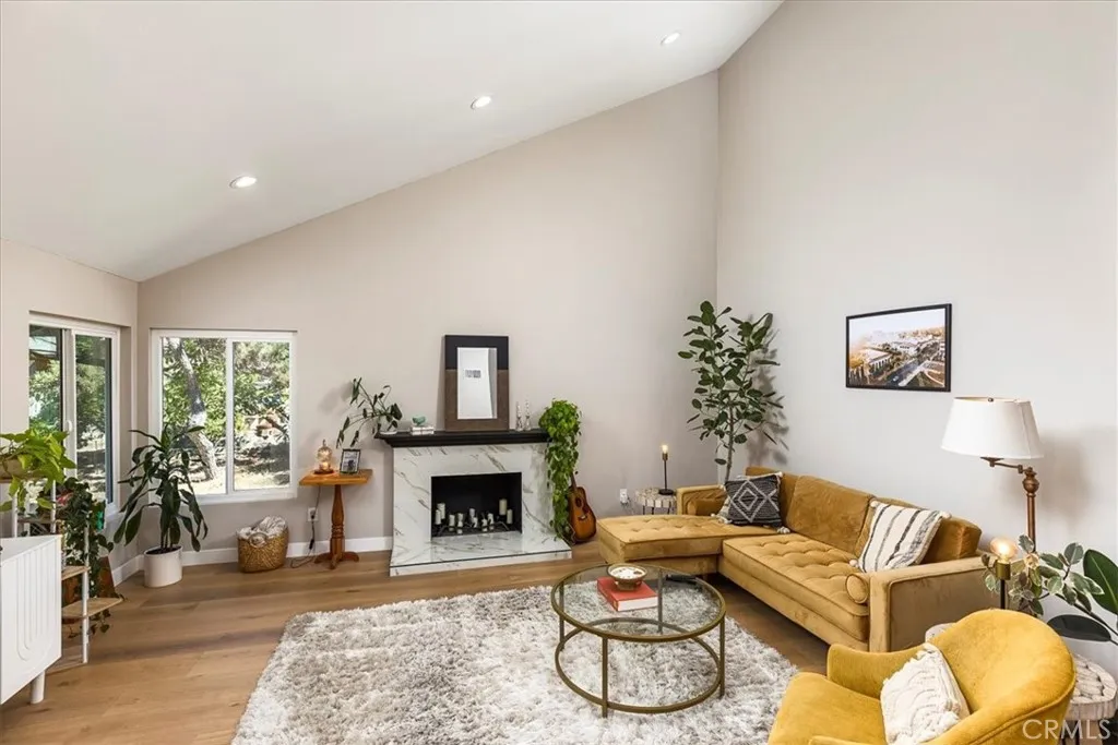 https://cdn.realtyfeed.com/cdn/127/306512790/5465c1366f8b68b498826d7a0161553f.webp