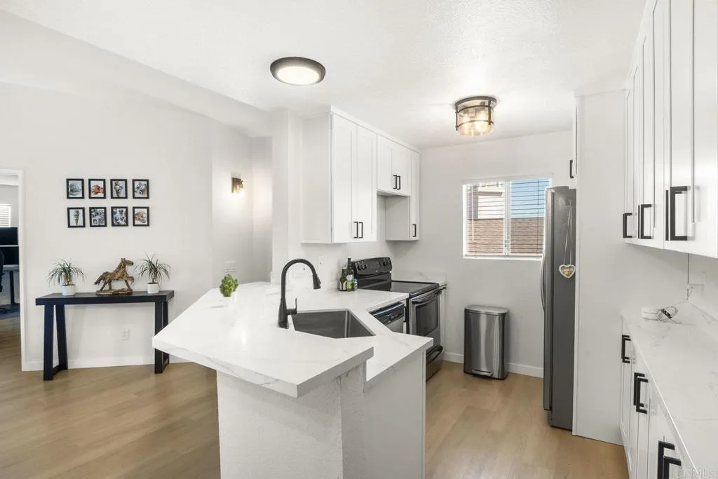Photo #9: PTP2505989 Listing: Photo #9