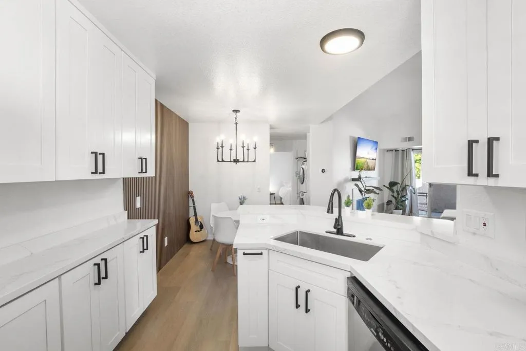 Photo #11: PTP2505989 Listing: Photo #11