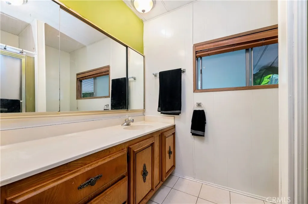 https://cdn.realtyfeed.com/cdn/127/306512847/db240d3085c515439dc8f80079ad6190.webp