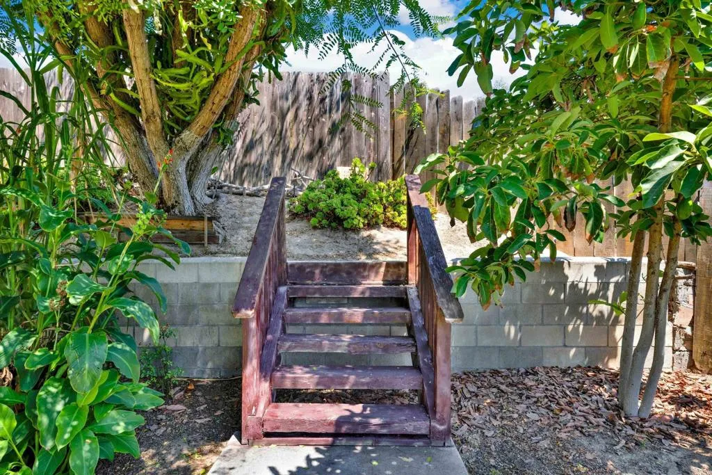 https://cdn.realtyfeed.com/cdn/127/306512850/19bacd8718c41e79dceb55e35c6dfdd5.webp