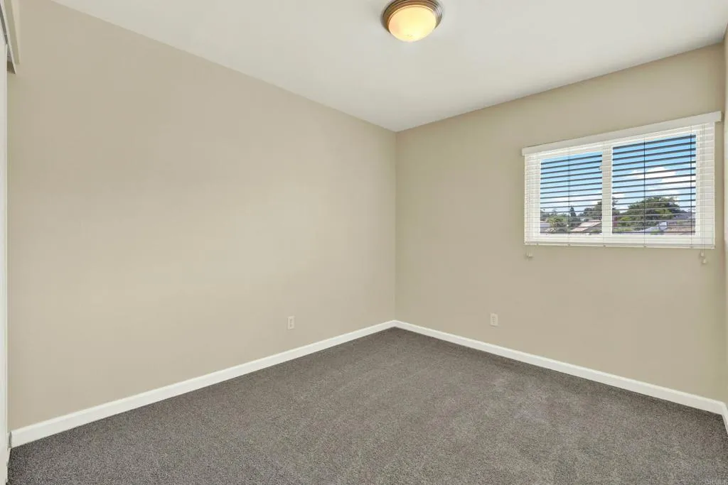 https://cdn.realtyfeed.com/cdn/127/306512850/3e0fb06fc21ed9bdf9f4f7f3a7527e25.webp