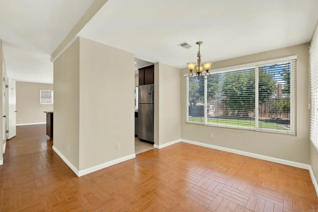 https://cdn.realtyfeed.com/cdn/127/306512850/4f3fb3ed385f1f7200c789b6c0a262f1.webp
