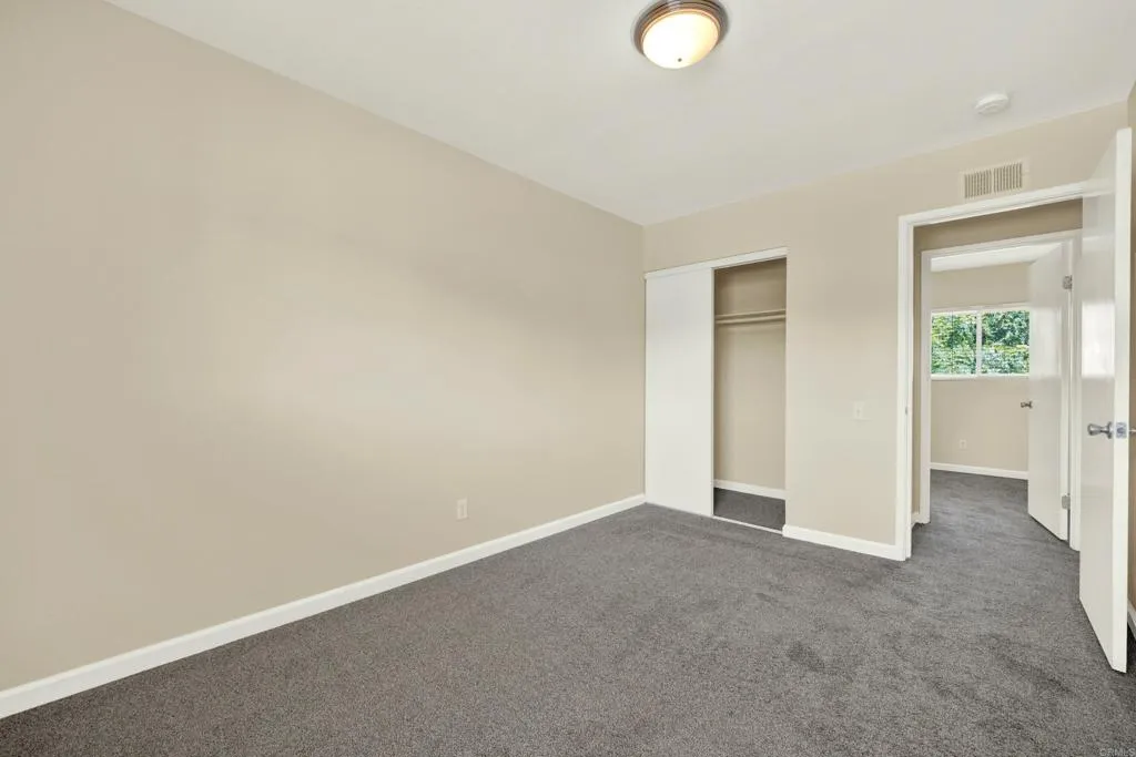 https://cdn.realtyfeed.com/cdn/127/306512850/6b39293948fe902b618724536a0738f1.webp