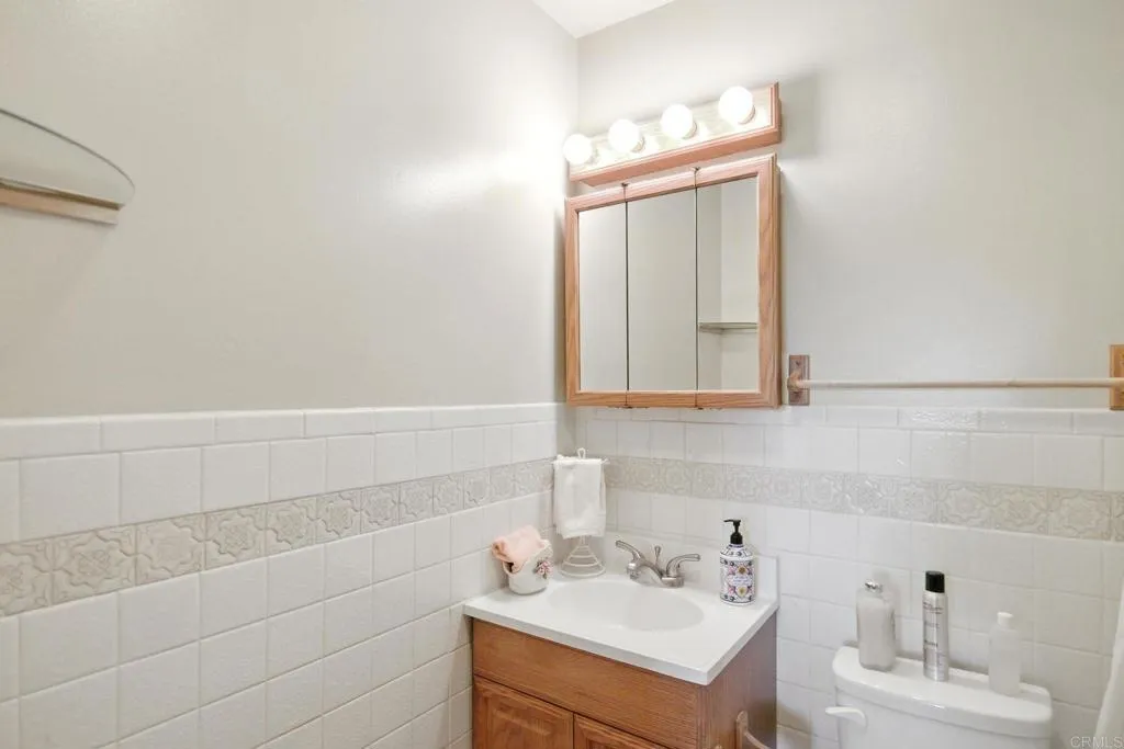 https://cdn.realtyfeed.com/cdn/127/306512948/f675a83f3d36f1dd138380614186691a.webp