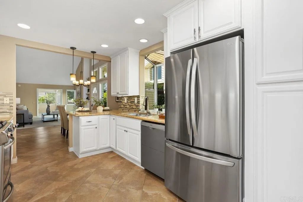 https://cdn.realtyfeed.com/cdn/127/306512963/905116175462bcc427009c25dcb18fd6.webp