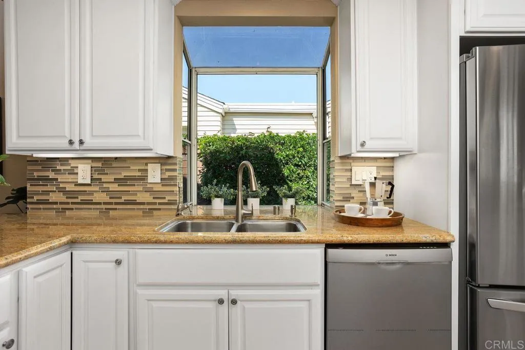 https://cdn.realtyfeed.com/cdn/127/306512963/dc6e1c130afc57632e326ac9e2588e31.webp