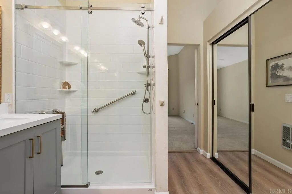 https://cdn.realtyfeed.com/cdn/127/306512963/f84d36e716faf5dfa6c28fdb92ed9b9f.webp