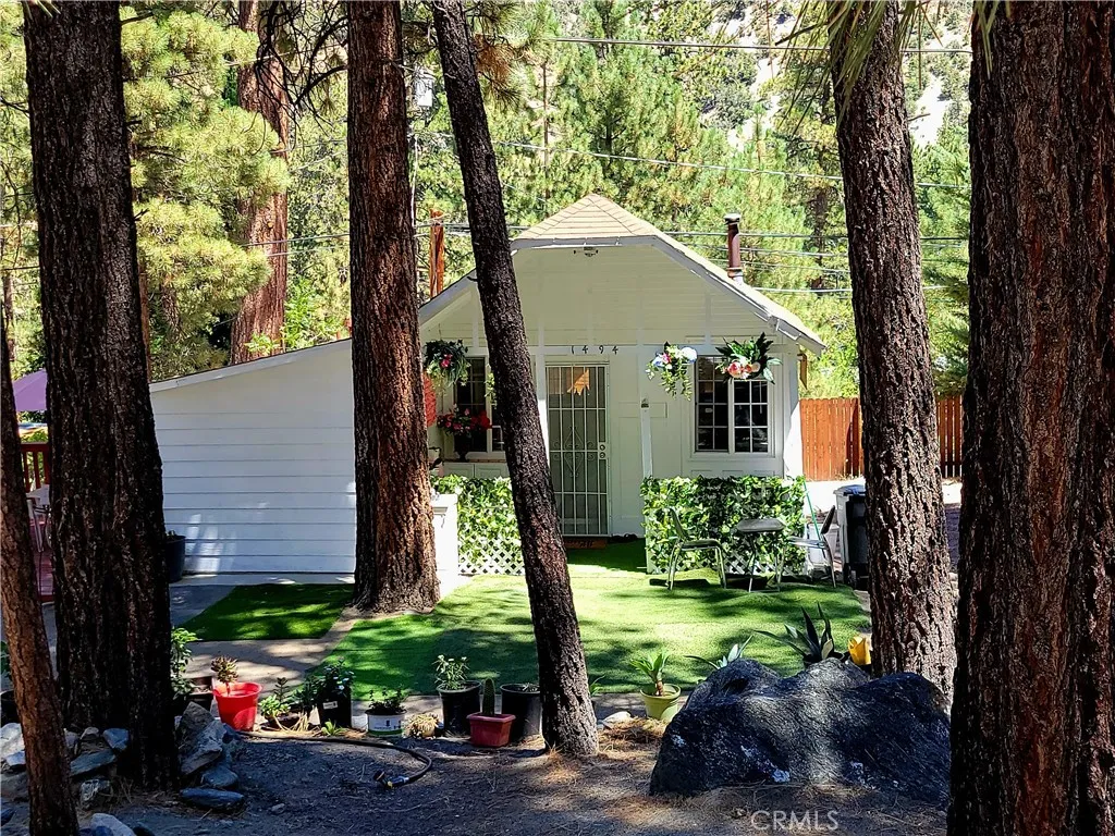 Wrightwood, CA 92397