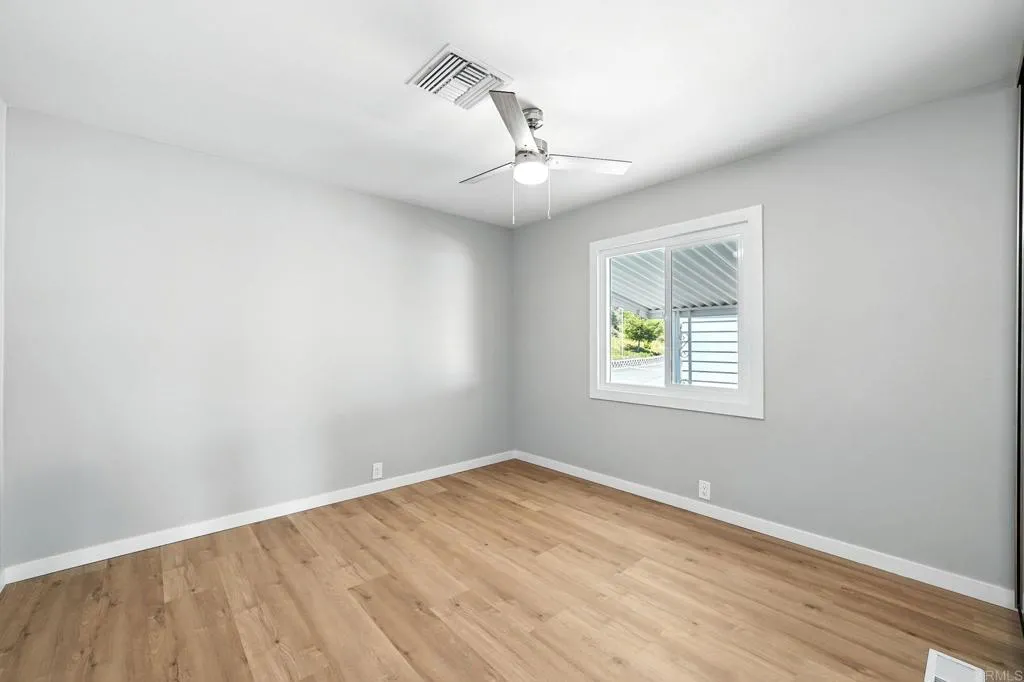 https://cdn.realtyfeed.com/cdn/127/306513236/22e21abd94aca577467dd30d062bc329.webp