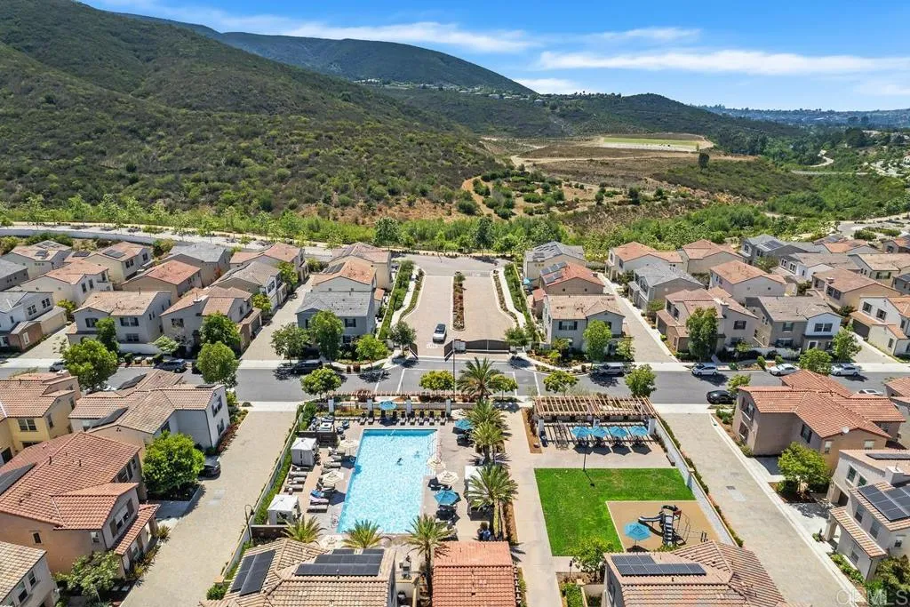 https://cdn.realtyfeed.com/cdn/127/306513255/fc1d8253fe8e0fbc3f209bb4c4fd1c9a.webp