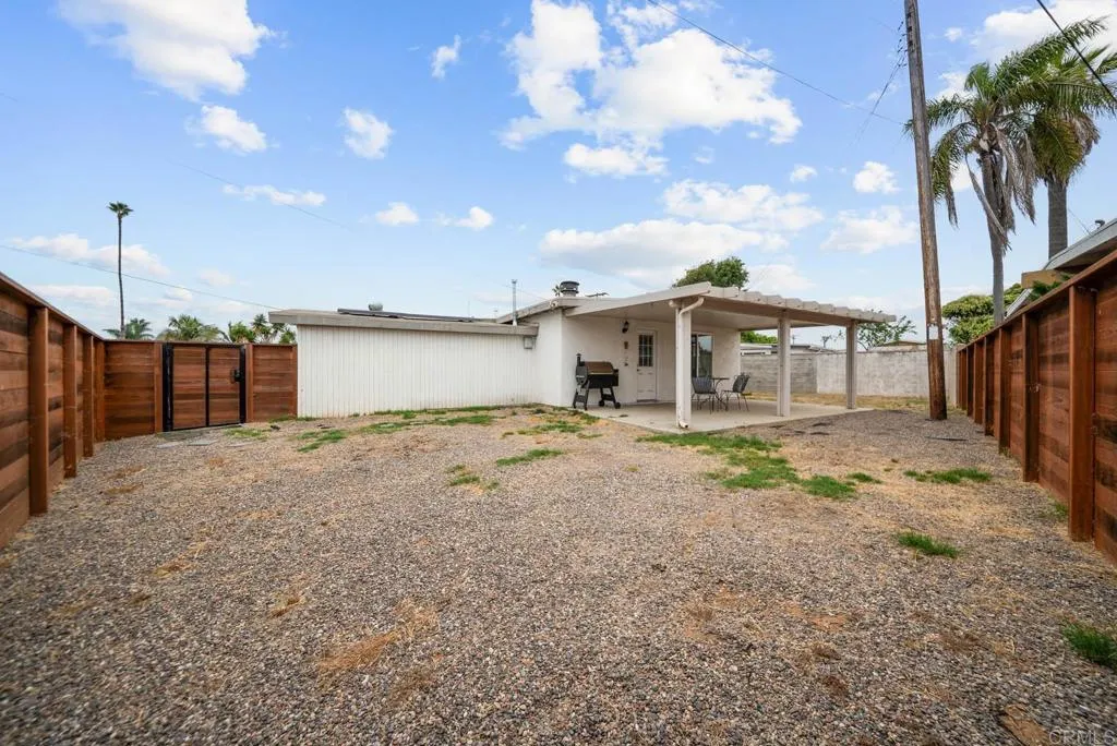 https://cdn.realtyfeed.com/cdn/127/306513345/df8038b102b5c560fd55b271a828ae0e.webp