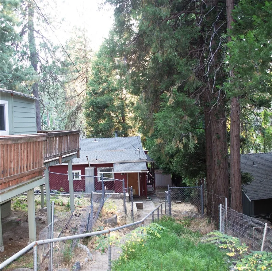 390 Redwood Drive, Crestline, CA 92325 - Photo 2 of 16, Crestline, CA