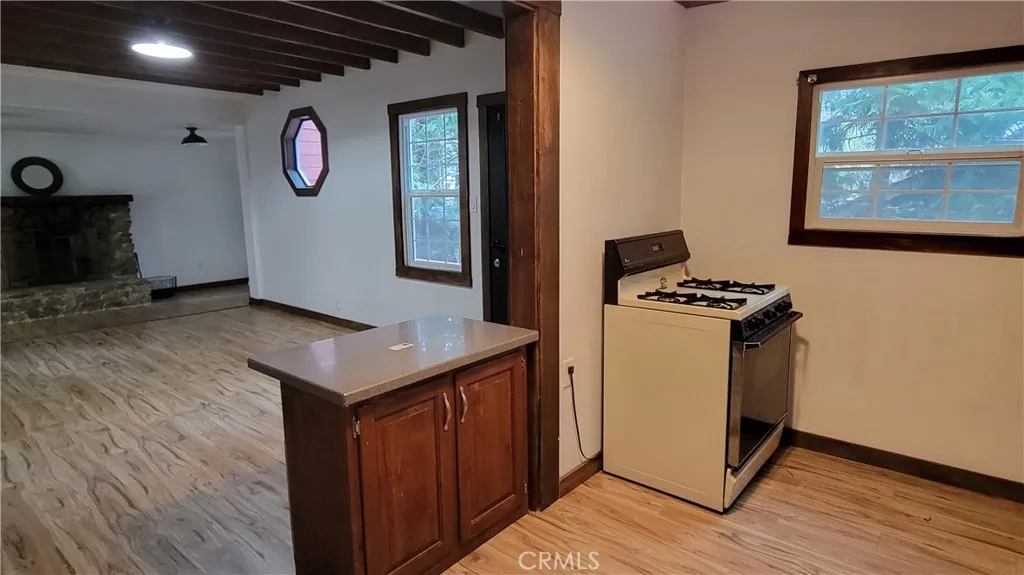 390 Redwood Drive, Crestline, CA 92325 - Photo 5 of 16, Crestline, CA