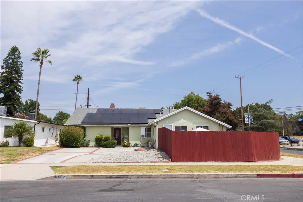 6402 Graves Avenue, Van Nuys, CA 91406 - Main photo, Van Nuys, CA