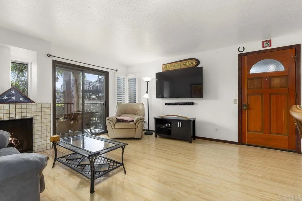 Photo #3: NDP2507795 Listing 