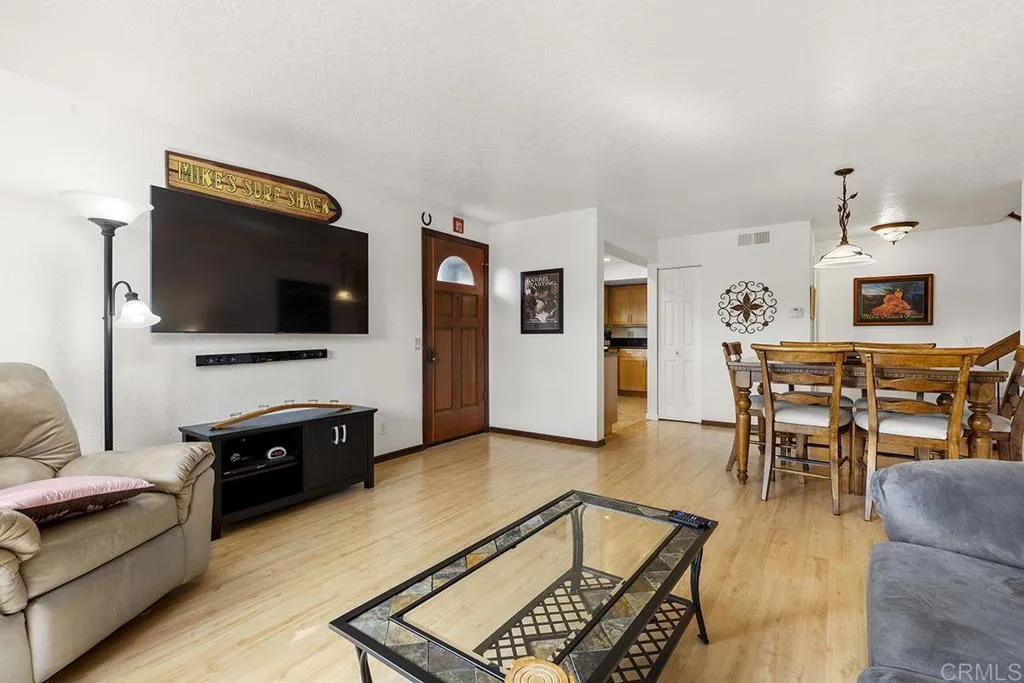 Photo #4: NDP2507795 Listing 